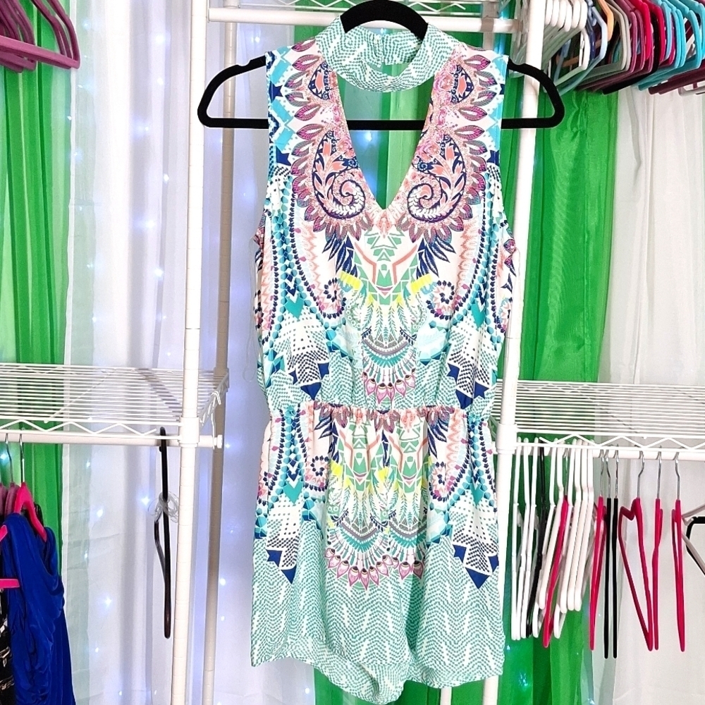 CITY TRIANGLES ROMPER SIZE SMALL MULTICOLORED